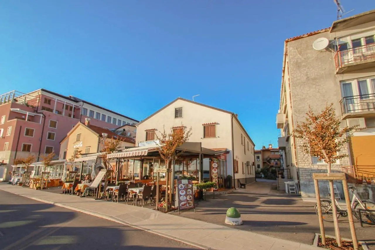 Libera Two Apartment Novigrad