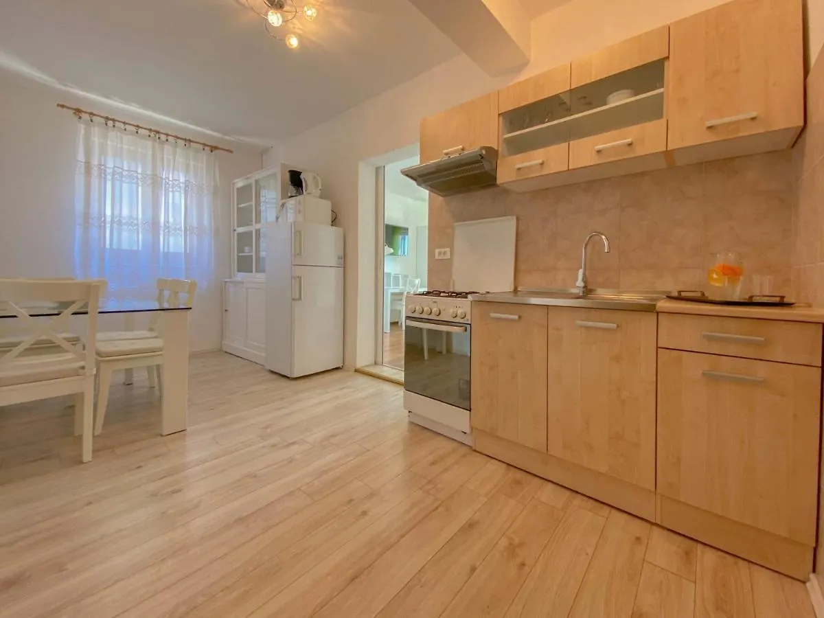 Libera Two Apartment Novigrad